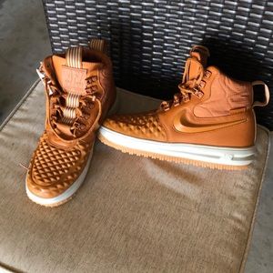 Nike Air watershield shoes, brand new!!!